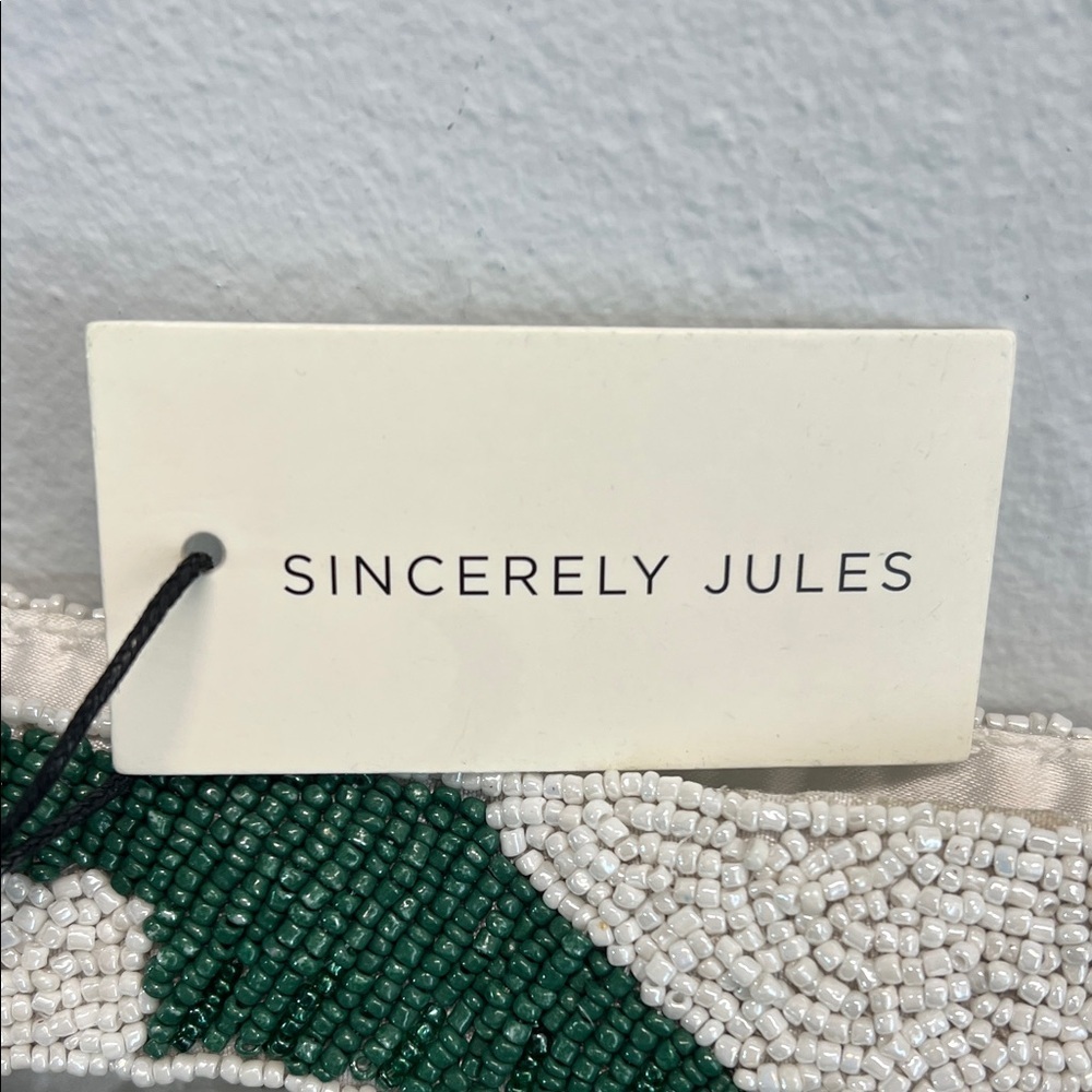 Sincerely Jules | Tropical 🌴 Beaded Clutch - Picture 3 of 9